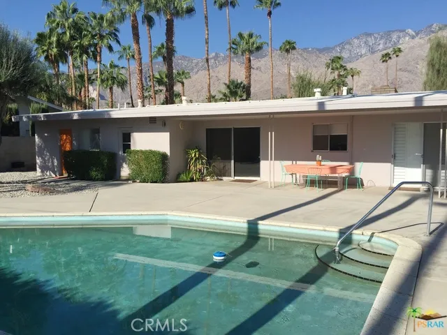 Situated on a 10,000 sq ft lot!