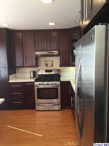 9673 Via Torino 154, Burbank, California 91504