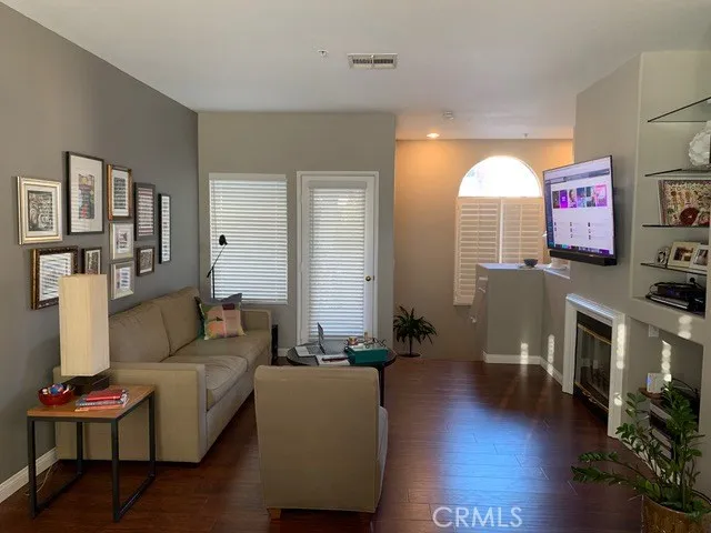 2325 Sunningdale Drive, Tustin, California 92782