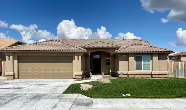 3531 Marina Drive, Madera, California 93637