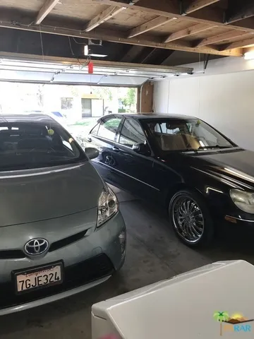 2 car garage