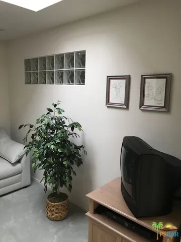 den/office