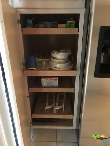 pull out shelves