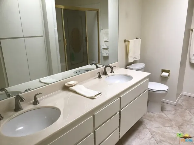 Guest bath