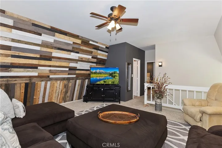434 Club House Drive, Lake Arrowhead, California 92352