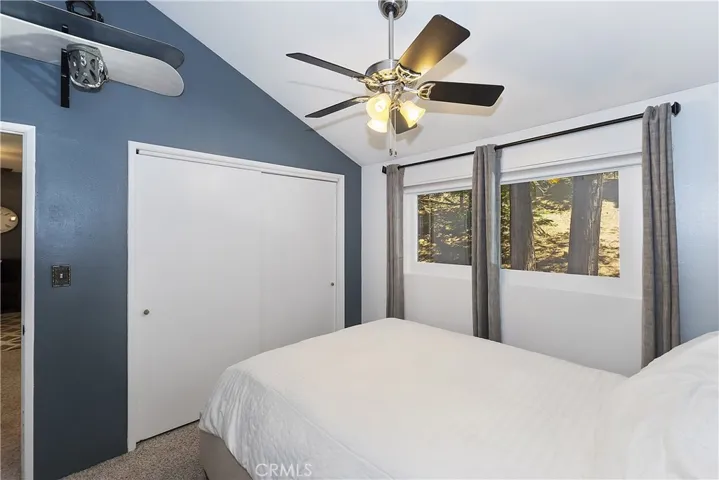434 Club House Drive, Lake Arrowhead, California 92352
