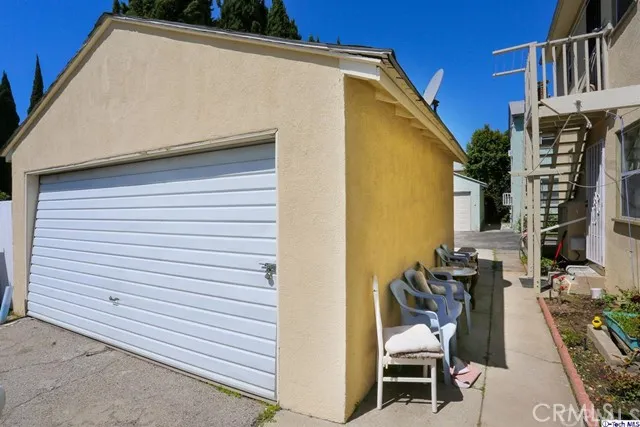 1000 E Chevy Chase Drive, Glendale, California 91204