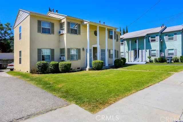 1000 E Chevy Chase Drive, Glendale, California 91204