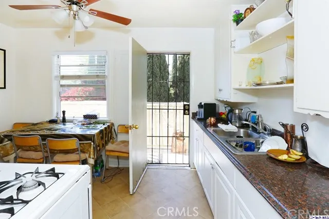 1000 E Chevy Chase Drive, Glendale, California 91204