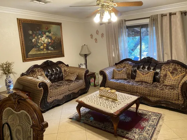 17505 Living Room