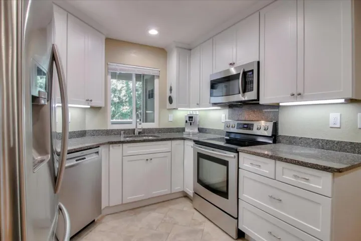 368 Shadow Run Drive, San Jose, California 95110