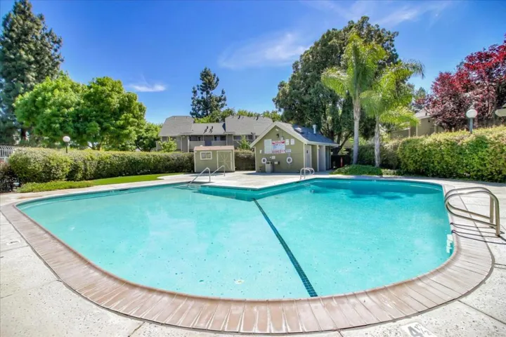 368 Shadow Run Drive, San Jose, California 95110