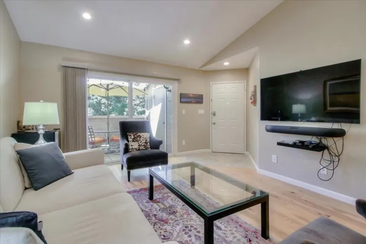 368 Shadow Run Drive, San Jose, California 95110