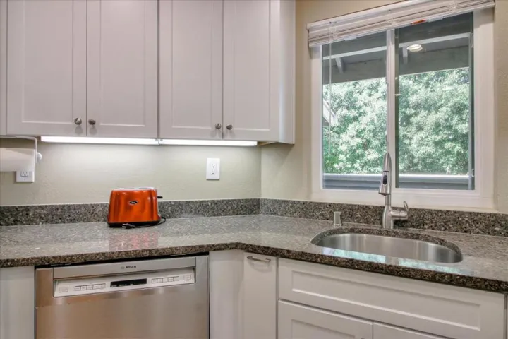 368 Shadow Run Drive, San Jose, California 95110