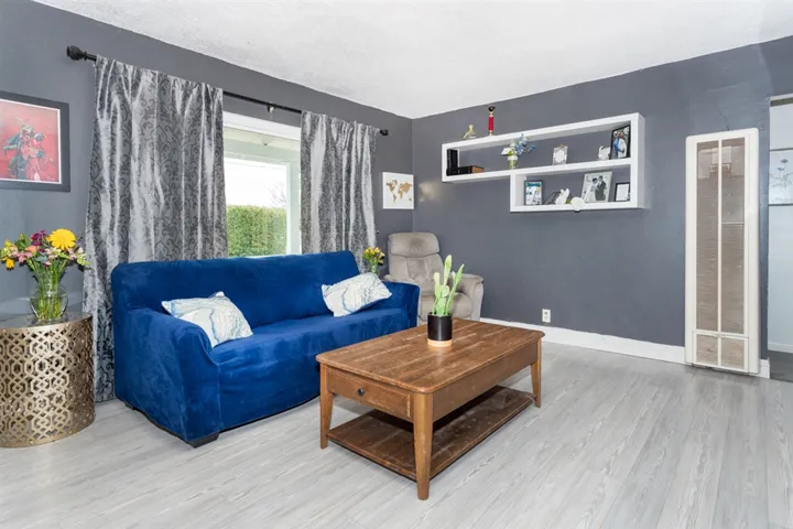 1176 Waxwing Drive, Vista, California 92083
