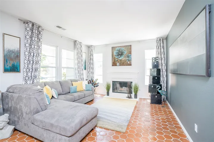 1530 Glenwood Springs Avenue, Chula Vista, California 91913