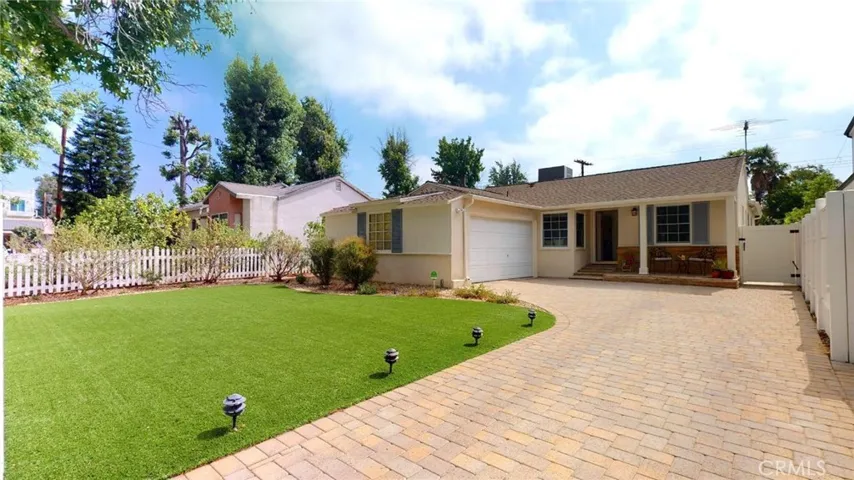 5516 Columbus Avenue, Sherman Oaks, California 91411