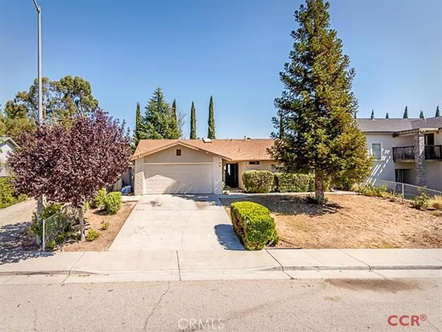 928 Player Lane, Paso Robles, California 93446