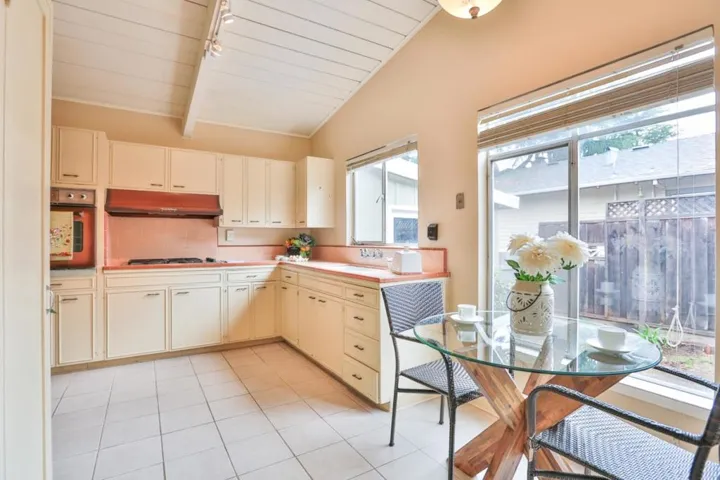 1415 Koch Lane, San Jose, California 95125