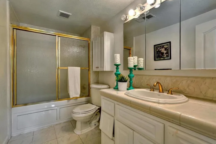 6447 Firefly Drive, San Jose, California 95120