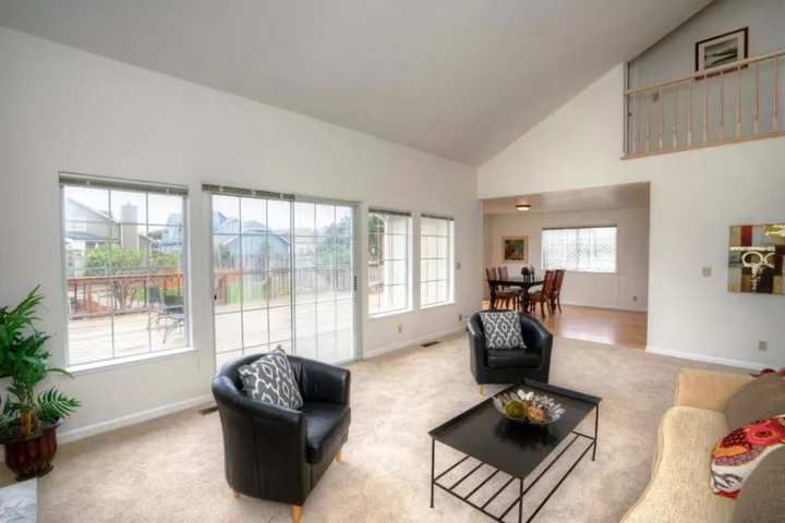448 Correas Street, Half Moon Bay, California 94019