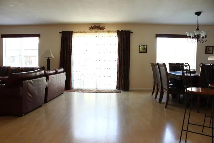 2774 Swan Lane, Los Banos, California 93635