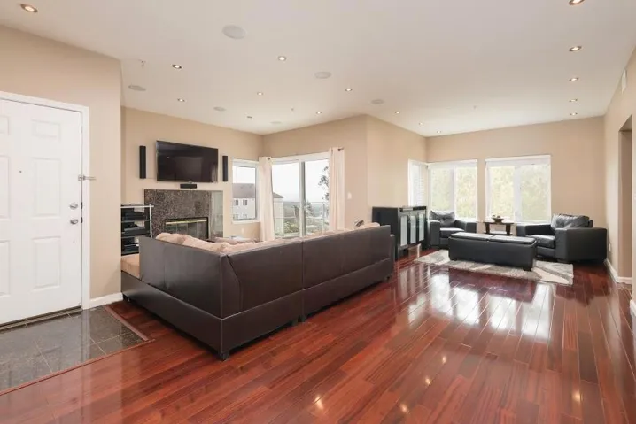 , Daly City, California 94014