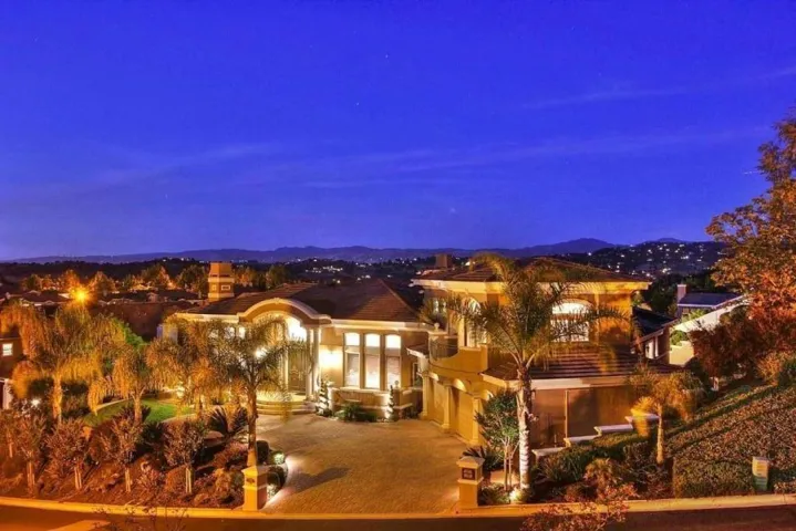 7174 Glenview Drive, San Jose, California 95120