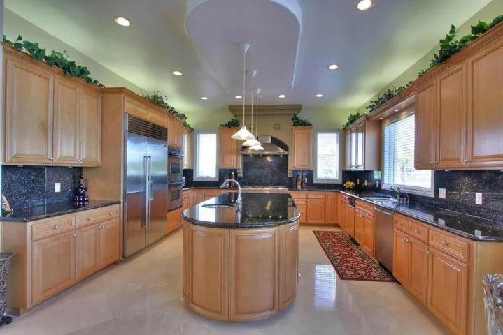 7174 Glenview Drive, San Jose, California 95120