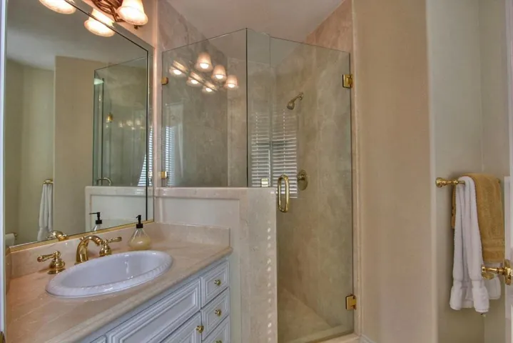 7174 Glenview Drive, San Jose, California 95120