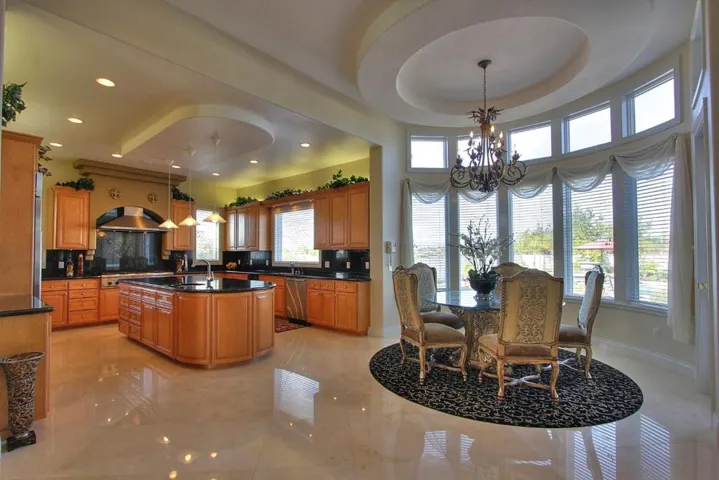 7174 Glenview Drive, San Jose, California 95120