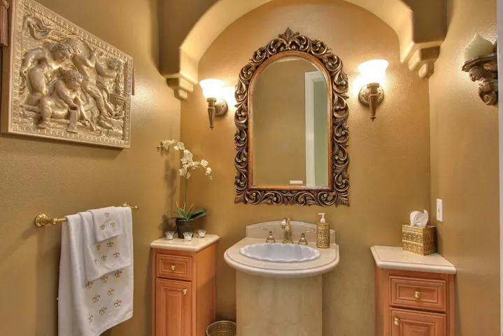 7174 Glenview Drive, San Jose, California 95120