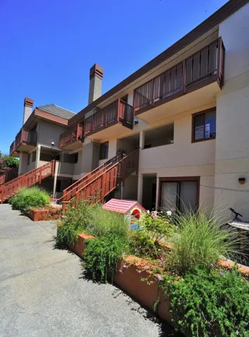, Palo Alto, California 94306