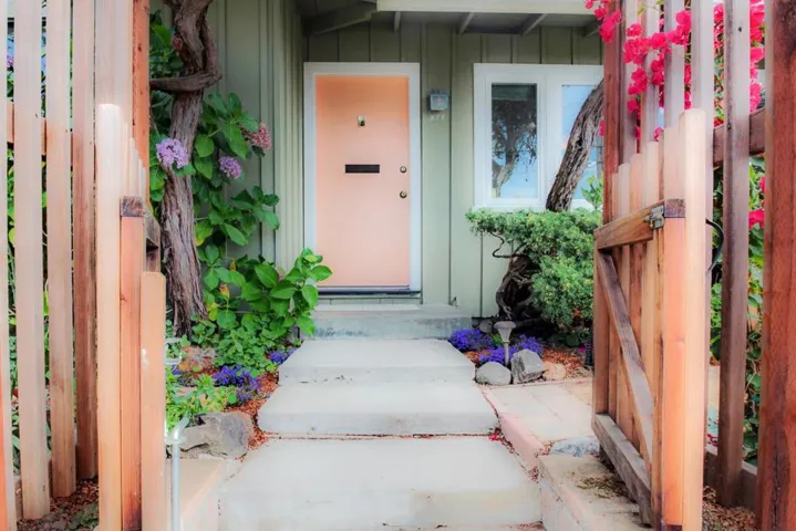 218 Buena Vista Avenue, Santa Cruz, California 95062
