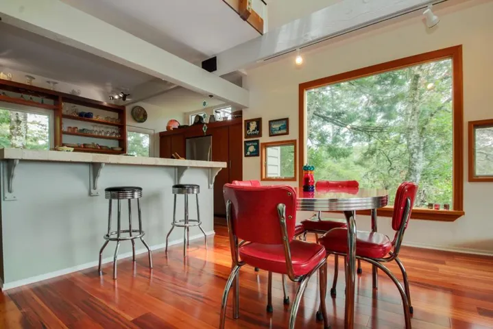 540 Olaughlin Road, Santa Cruz, California 95065