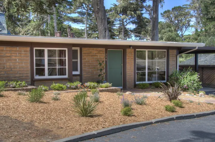 244 Grove Acre Avenue, Pacific Grove, California 93950