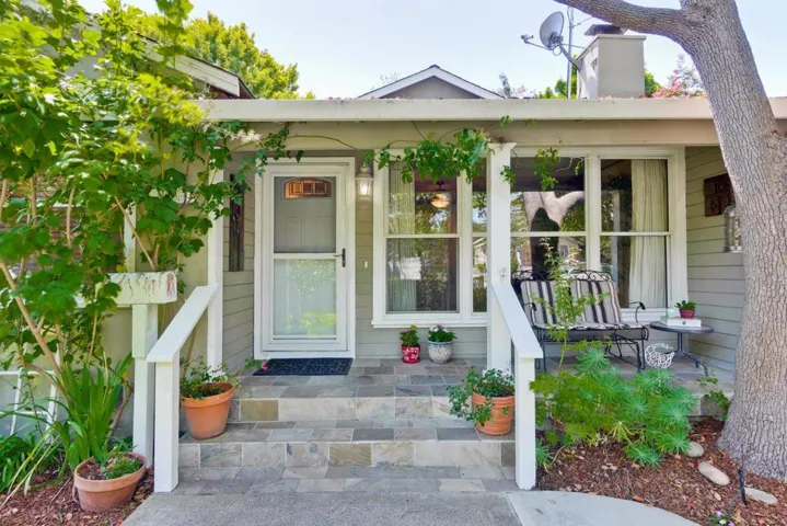 3350 Page Street, Redwood City, California 94063