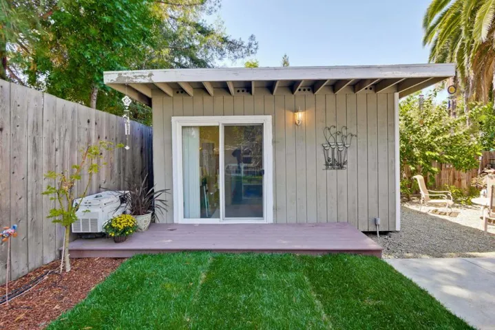 3350 Page Street, Redwood City, California 94063
