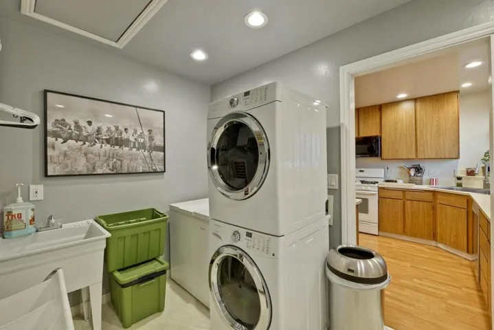 3350 Page Street, Redwood City, California 94063