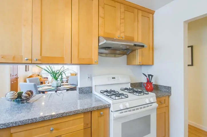 , Daly City, California 94015
