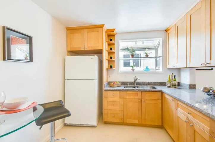 , Daly City, California 94015