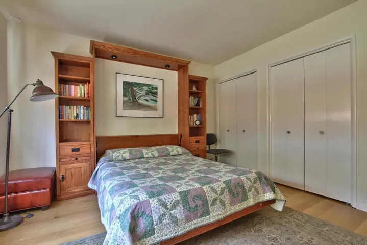 810 Lighthouse Avenue 101, Pacific Grove, California 93950