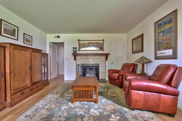 810 Lighthouse Avenue 101, Pacific Grove, California 93950