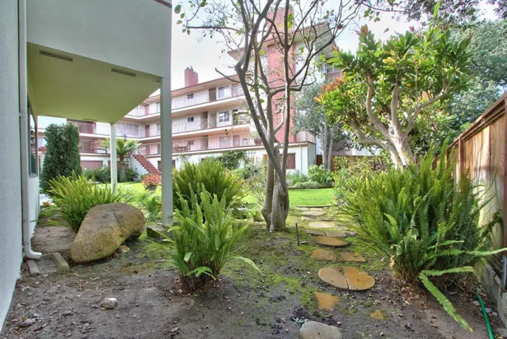 810 Lighthouse Avenue 101, Pacific Grove, California 93950