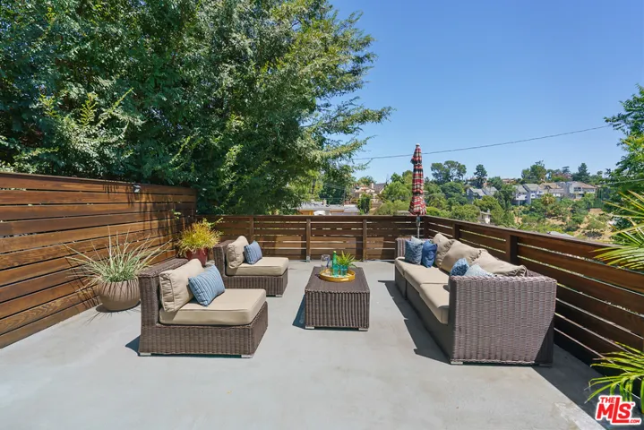 1603 Hill Drive, South Pasadena, California 91030