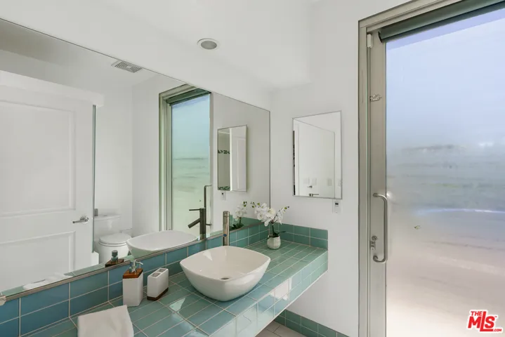 1603 Hill Drive, South Pasadena, California 91030