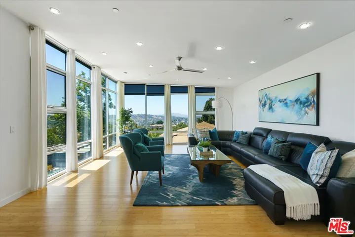 1603 Hill Drive, South Pasadena, California 91030