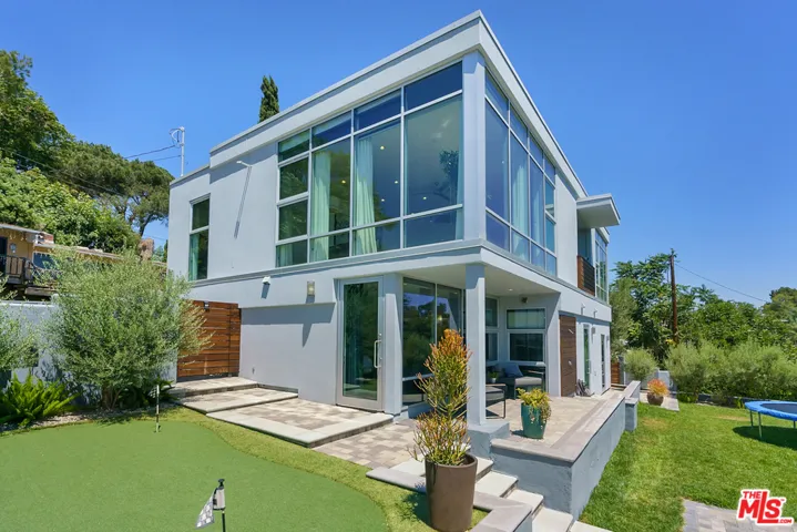 1603 Hill Drive, South Pasadena, California 91030