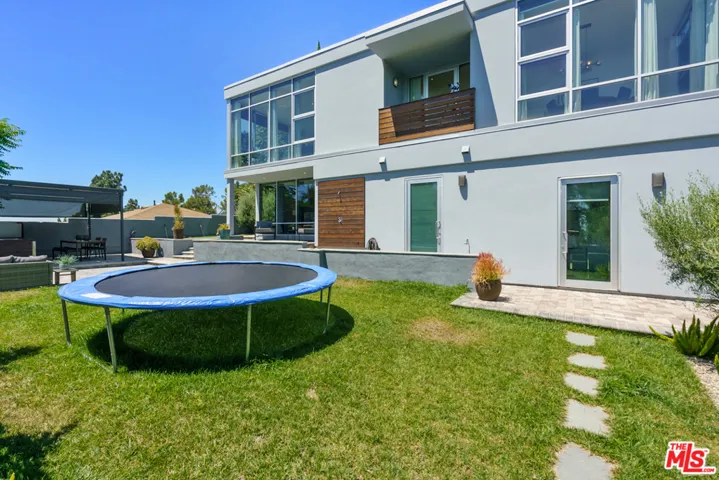 1603 Hill Drive, South Pasadena, California 91030