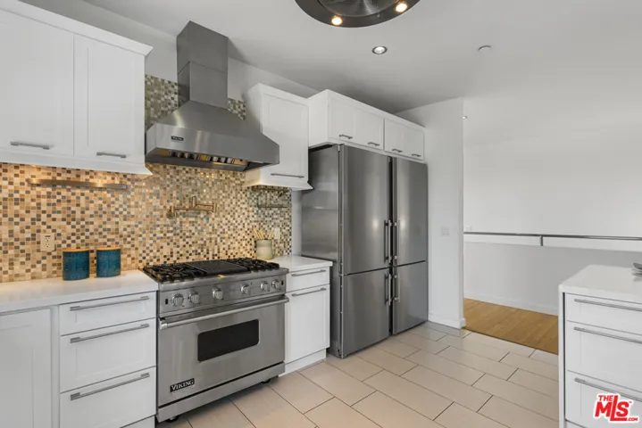 1603 Hill Drive, South Pasadena, California 91030